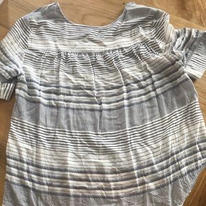 Tahari linen stripped shirt. Size M